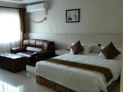 Deluxe Single Room Photo Nanjing Restaurant & Motel Kololo Kampala Uganda Central Region