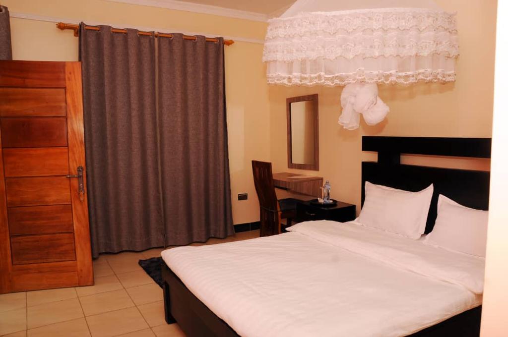 Double Room Photo Hunters Nest Hotel Arua Hotel Uganda Westnile Region