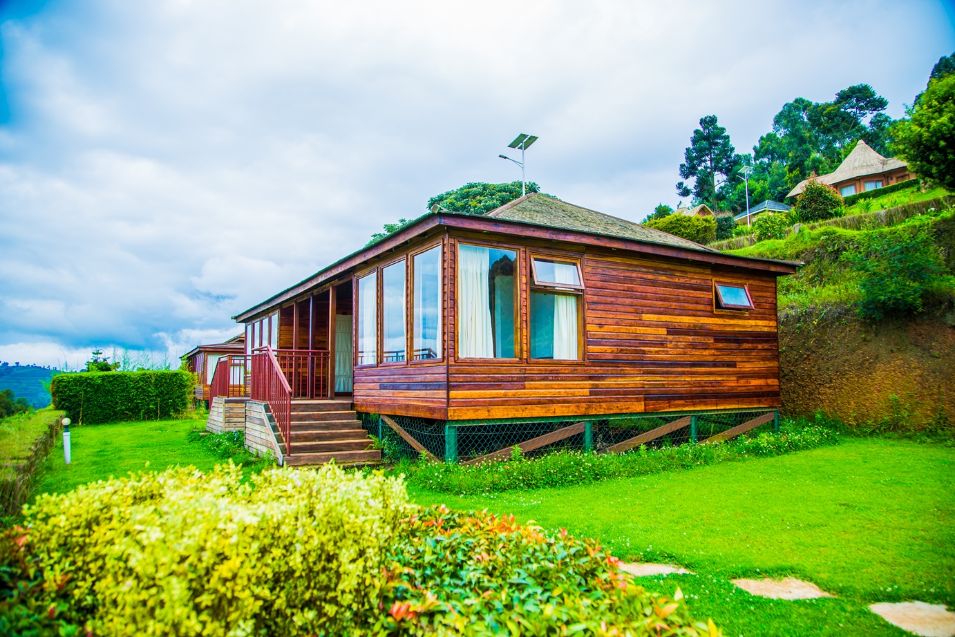 Timber Cottage Room Photo Arcadia Lodge Hotel Lake Bunyonyi Kabale Uganda Western Region