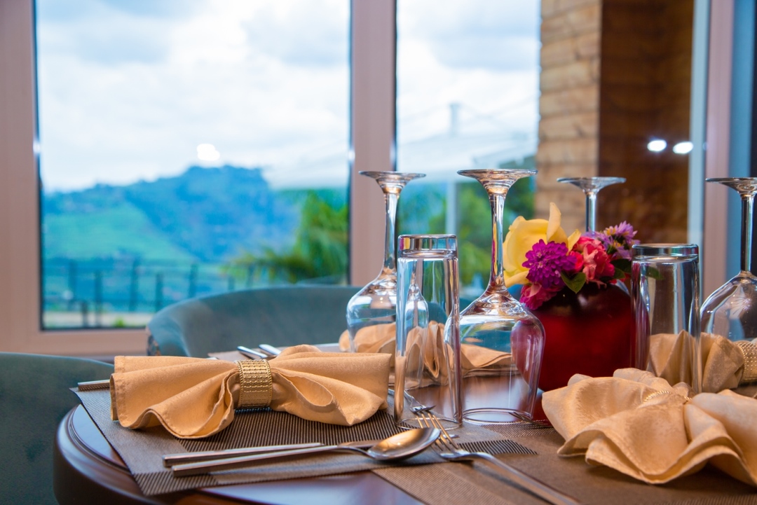 Table setup Photo Arcadia Lodges Lake Bunyonyi Kabale, Uganda Central Region