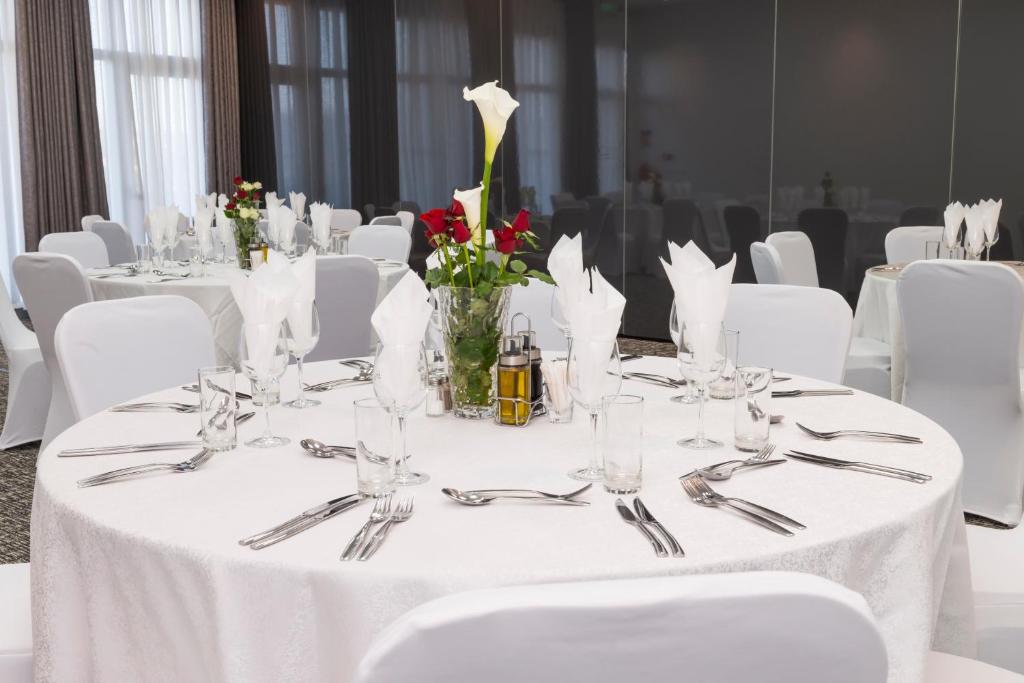 Banqueting Photo ONOMO Hotel Kigali Kigali Rwanda Nyarugenge District