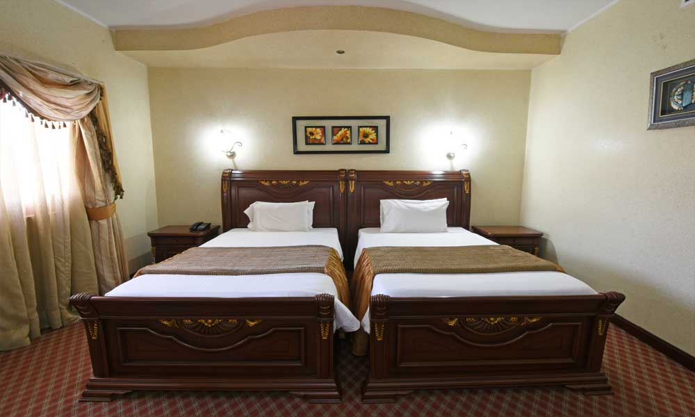 Deluxe Twin Bedroom Photo Imperial Royale Hotel Kampala Central Region