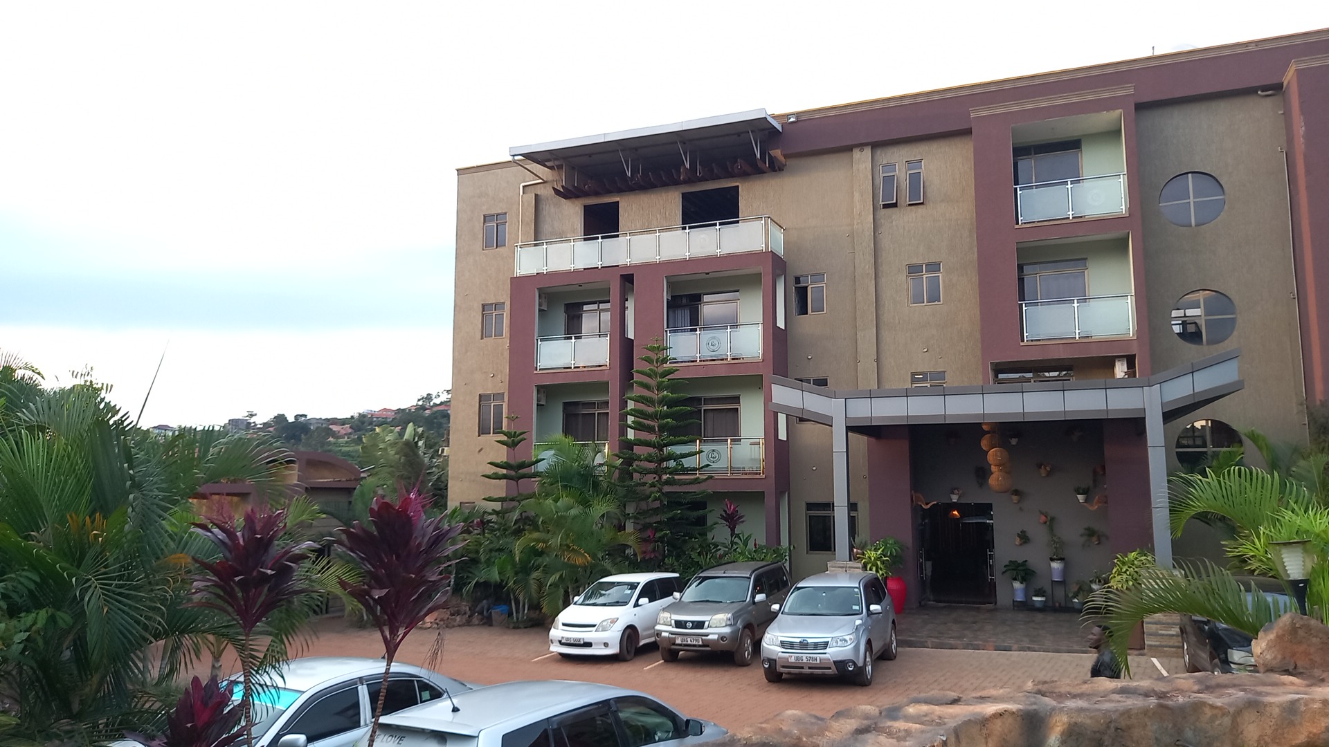 Front property Exterior photo Hotel La Vena Seguku Kampala, Uganda Central Region 2