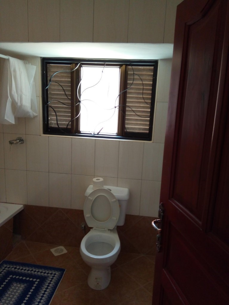 Bathroom Photo Askay Hotel Suites Entebbe, Uganda Central Region