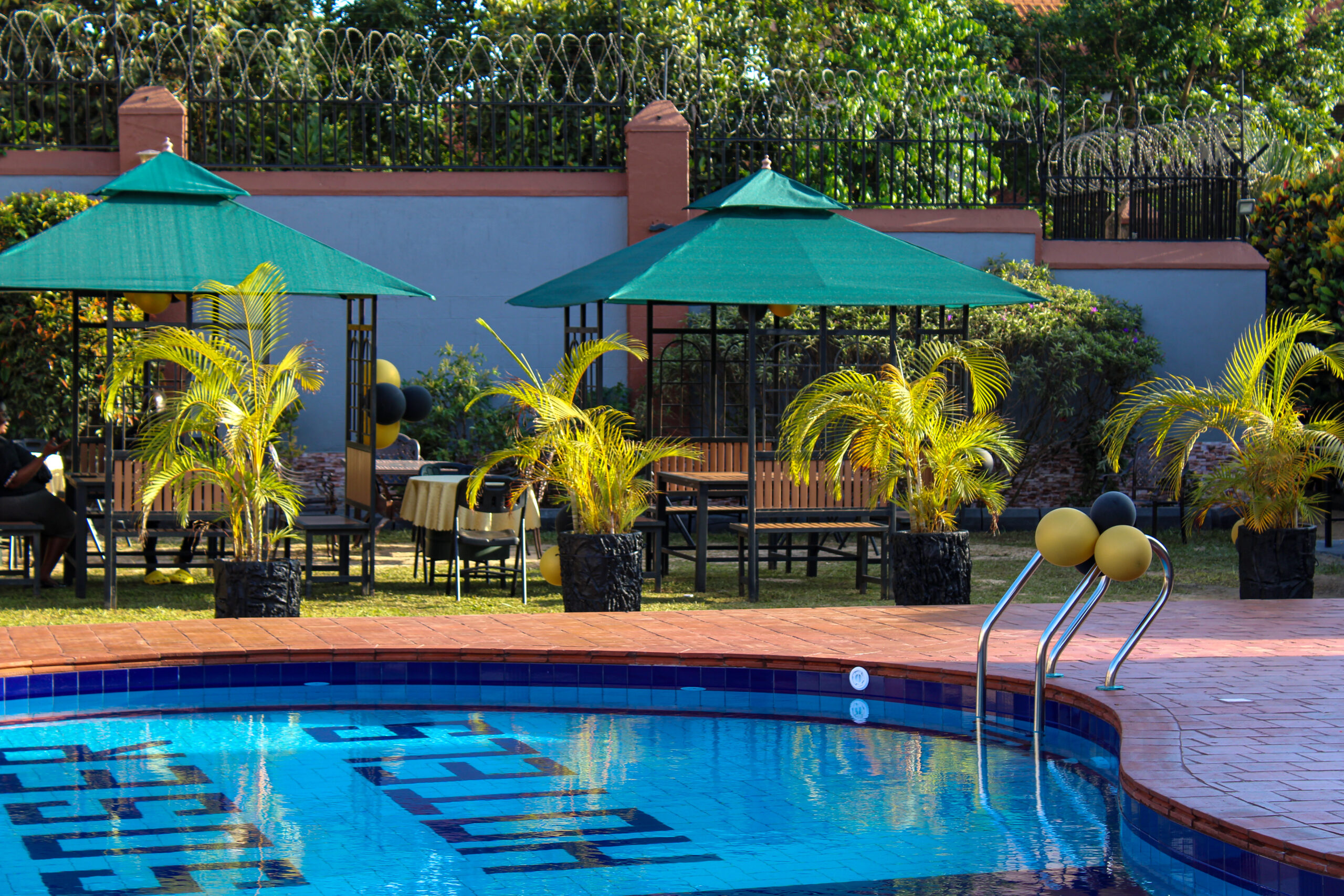 Outdoor swimming pool Photo Soser View Hotel Apartments Entebbe Central Region