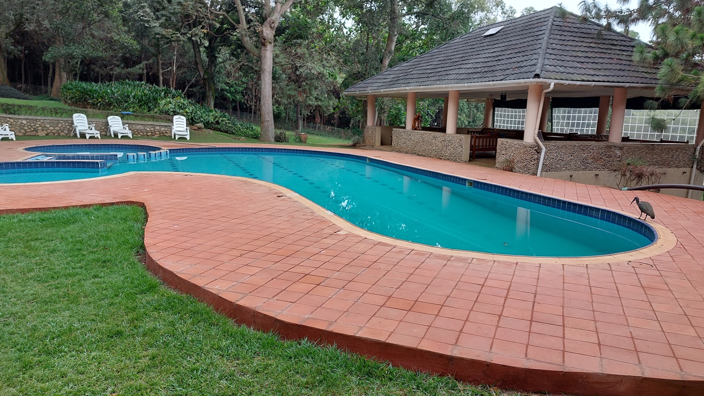 Outdoor pool photo Garuga Entebbe Central Region 1