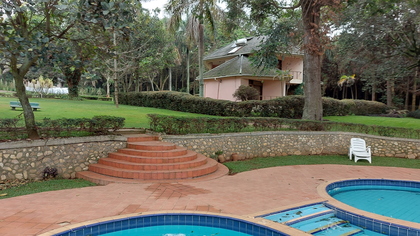 Outdoor pool photo Garuga Entebbe Central Region