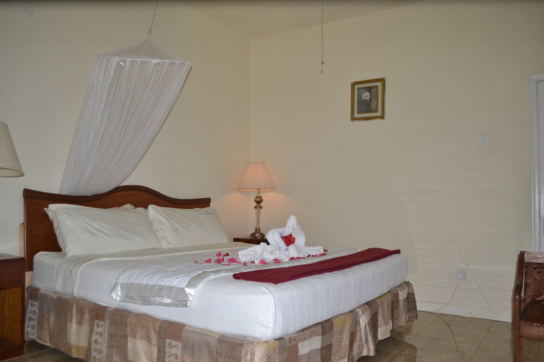 King Bedroom photo Executive Airport Hotel Entebbe, Uganda Central Region