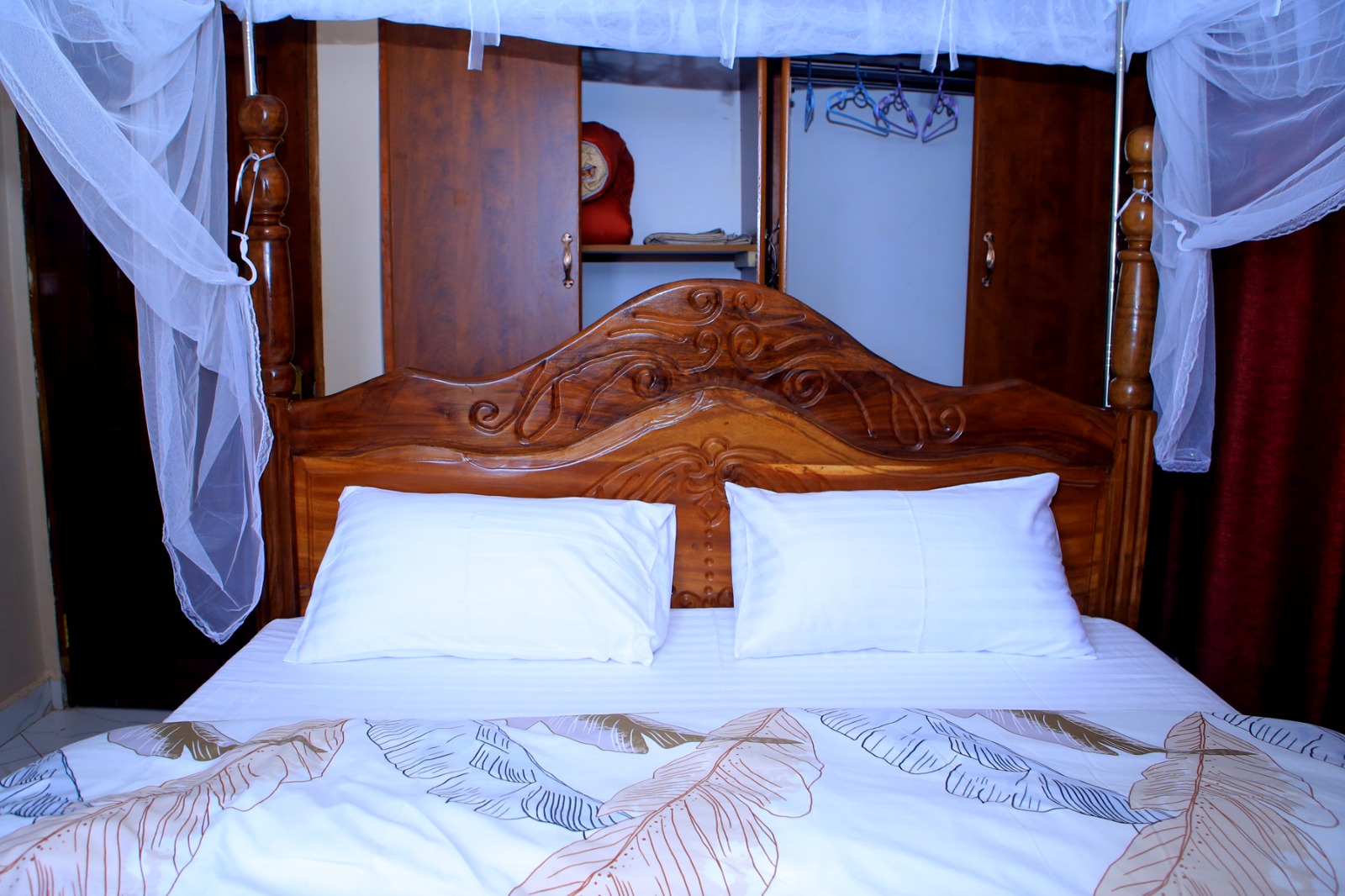 Single Bedroom Peace of Mind Suites Bwebajja Entebbe (3)