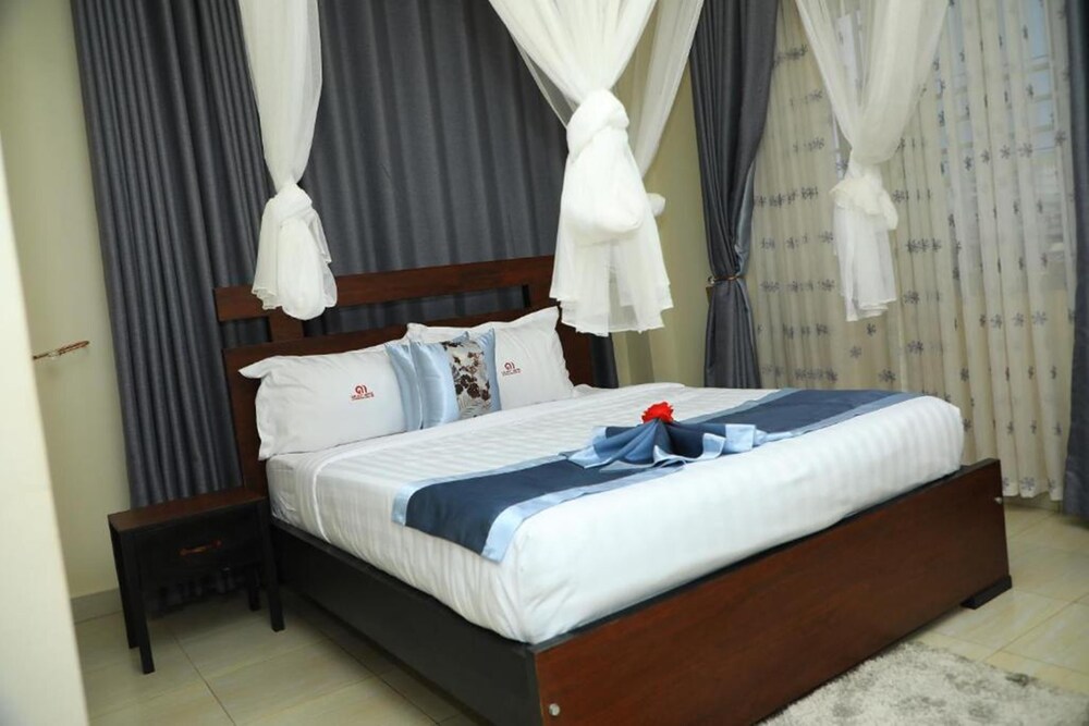 Queen Double Bedroom Photo Galaxy Motel Katwe, Kampala- Uganda Central Region
