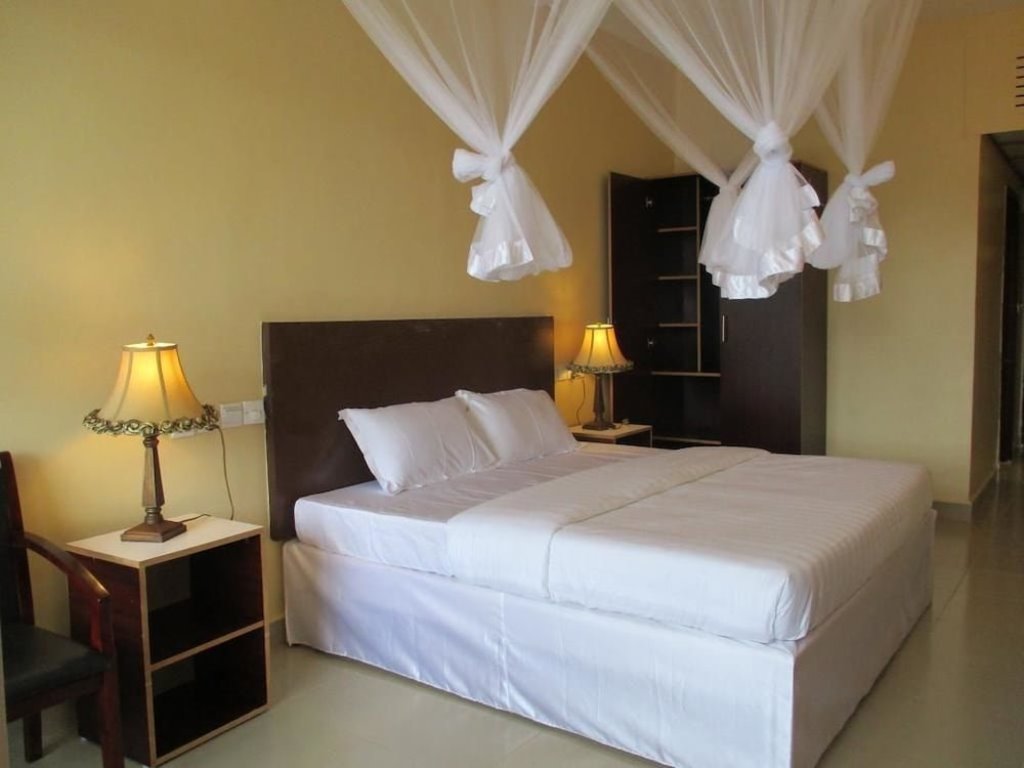 Superior Single Bedroom photo Pulickal Airport Hotel Entebbe, Uganda Central Region