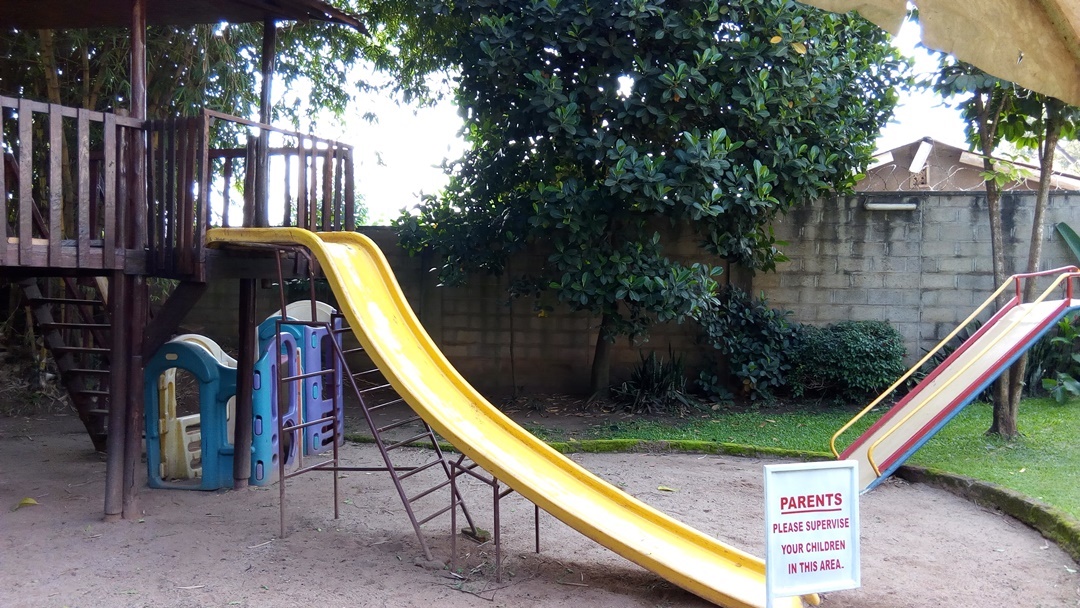 Kids park photo Makindye Country Club Kampala - Uganda Central Region