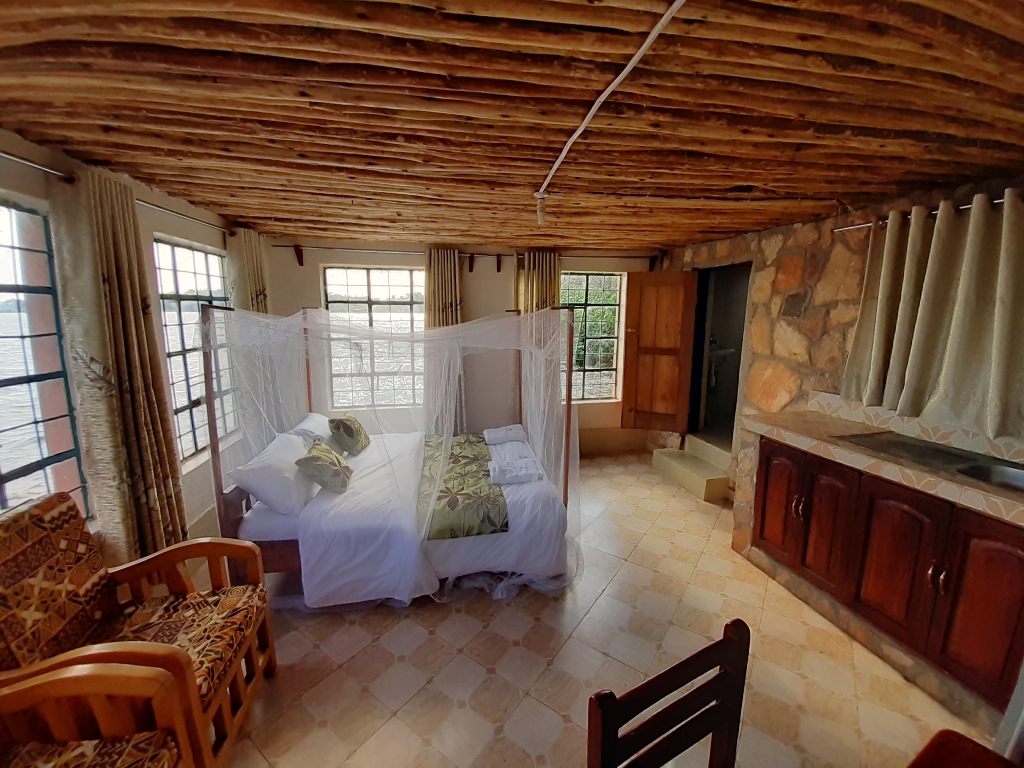Cottage Bedroom Photo Avocado Bay Private Retreat Entebbe, Uganda Central Region 2
