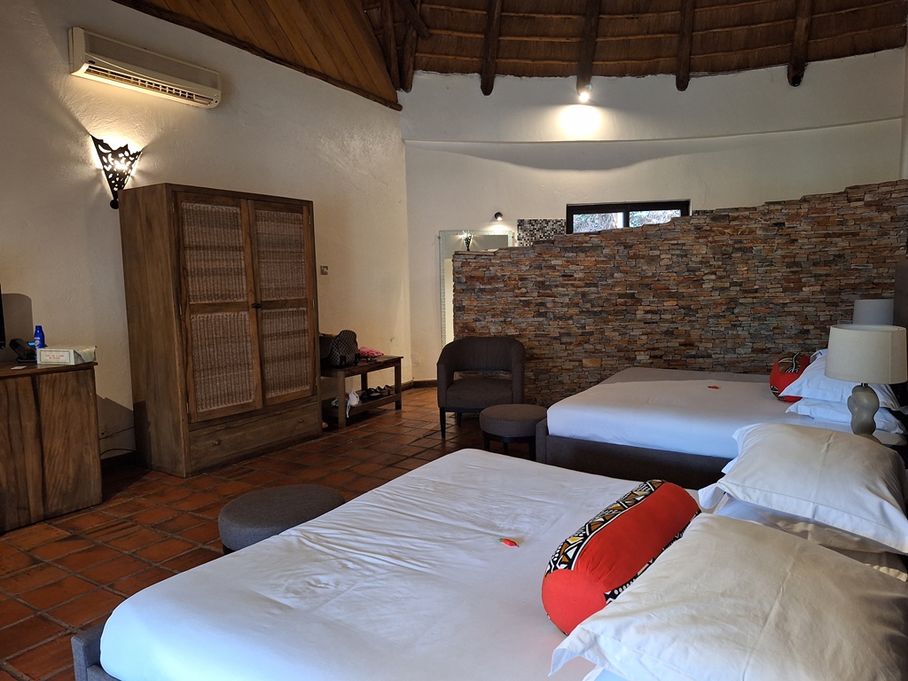 Standard Twin Suite Bedroom photo Le Petit Village Hotel Kampala, Uganda Central Region 1