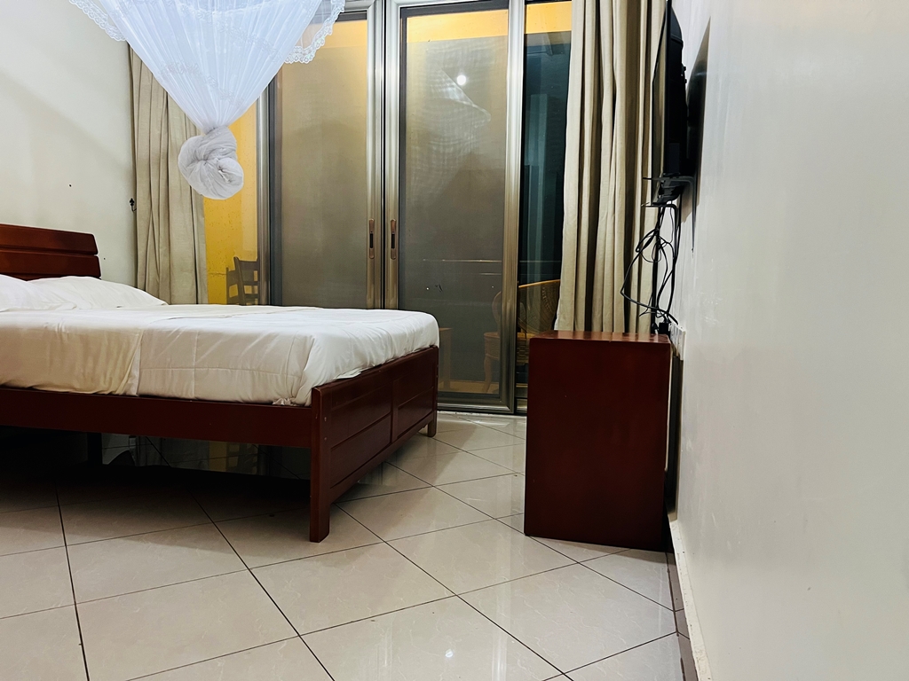 Single Bedroom Photo Victoria Rock Resort Entebbe Uganda Central Region