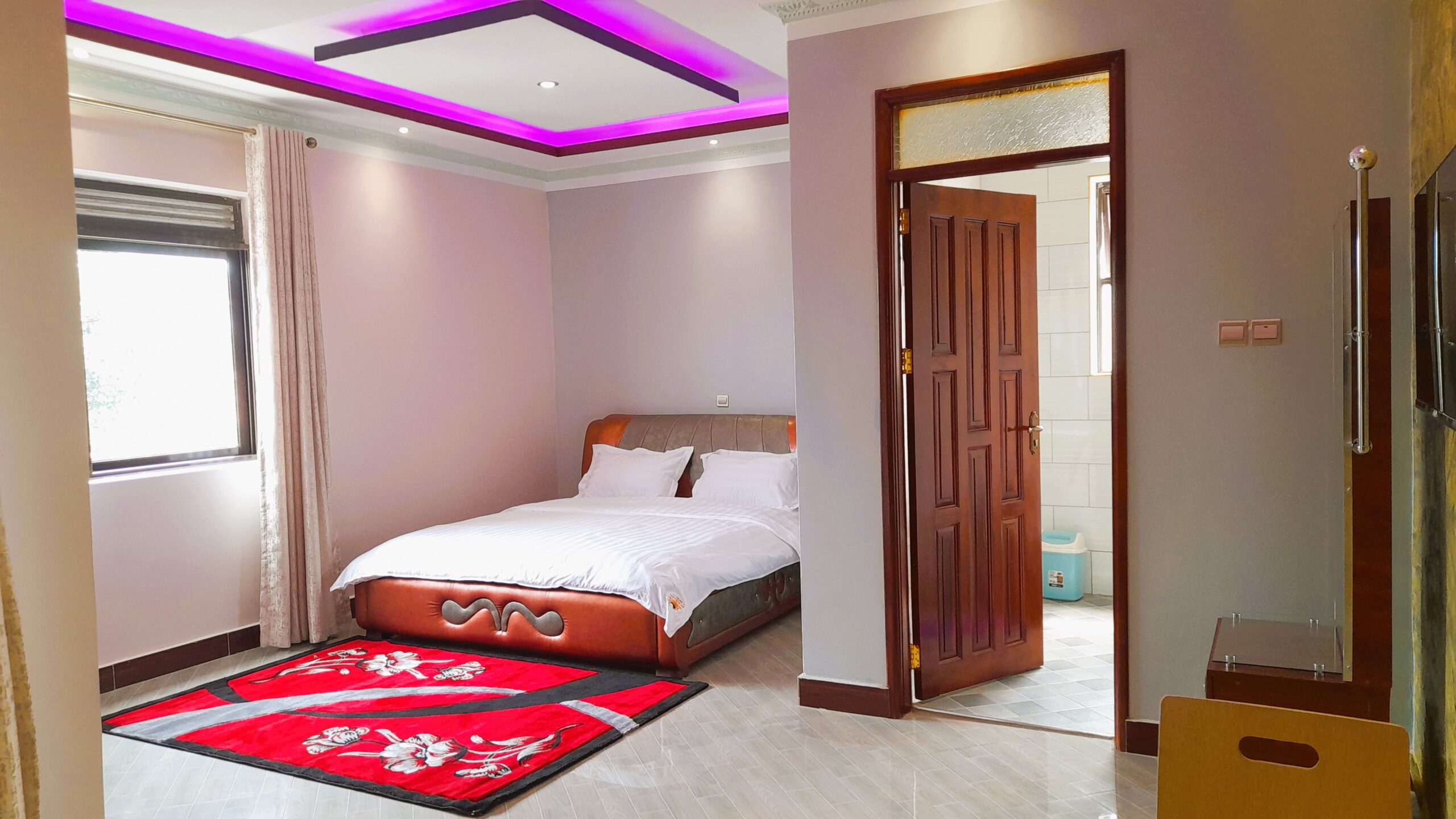 Extecutive suite Bedroom photo Das Berliner Hotel Bulenga, Kampala, Uganda Central Region