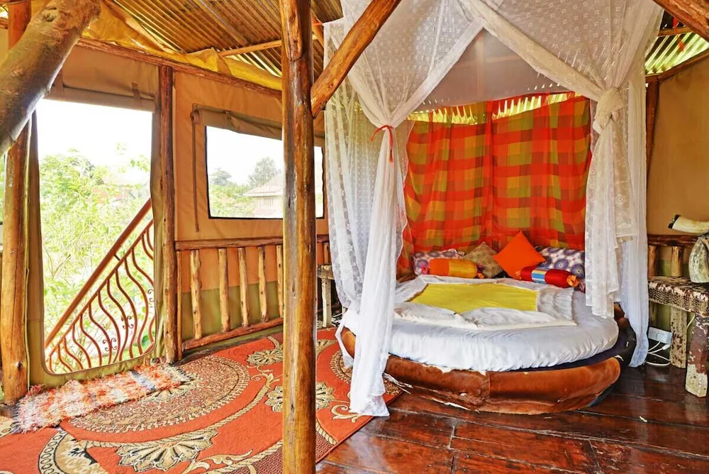 Deluxe Suite Bedroom photo Malakai Eco Lodge, Kitende Entebbe, Uganda Central region