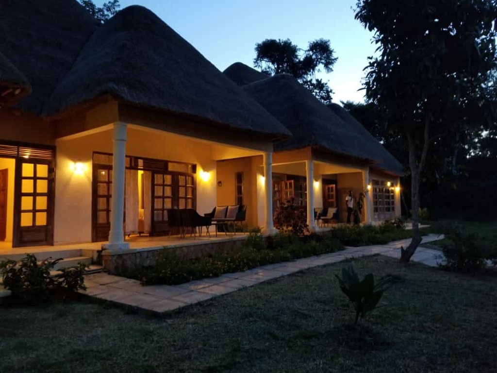 Property Exterior Photo Brovad Sands Lodge Kalangala - Hotels | Ssese Islands, Uganda Central Region 1