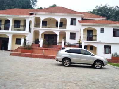 Property Exterior Photo Tru Shine Resort & Gardens Bwebajja - Hotels | Bwebajja Entebbe, Uganda Central Region