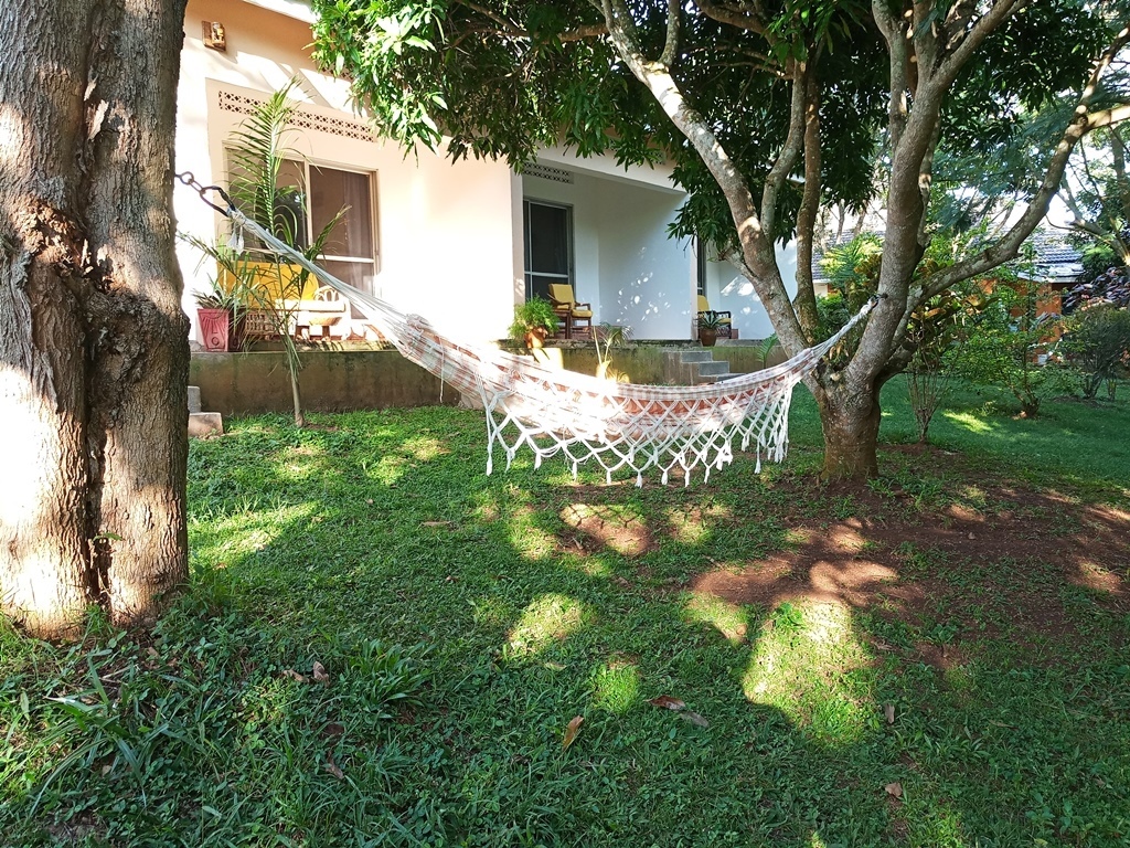 Hock Photo ViaVia Guest House Entebbe - Guest Houses | Entebbe, Uganda Central Region 1
