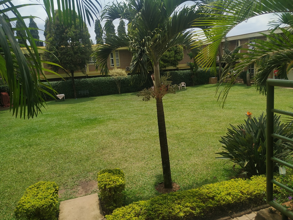 Gardens photo Esella Country Hotel Kampala - Hotels | Kampala, Uganda Central Region