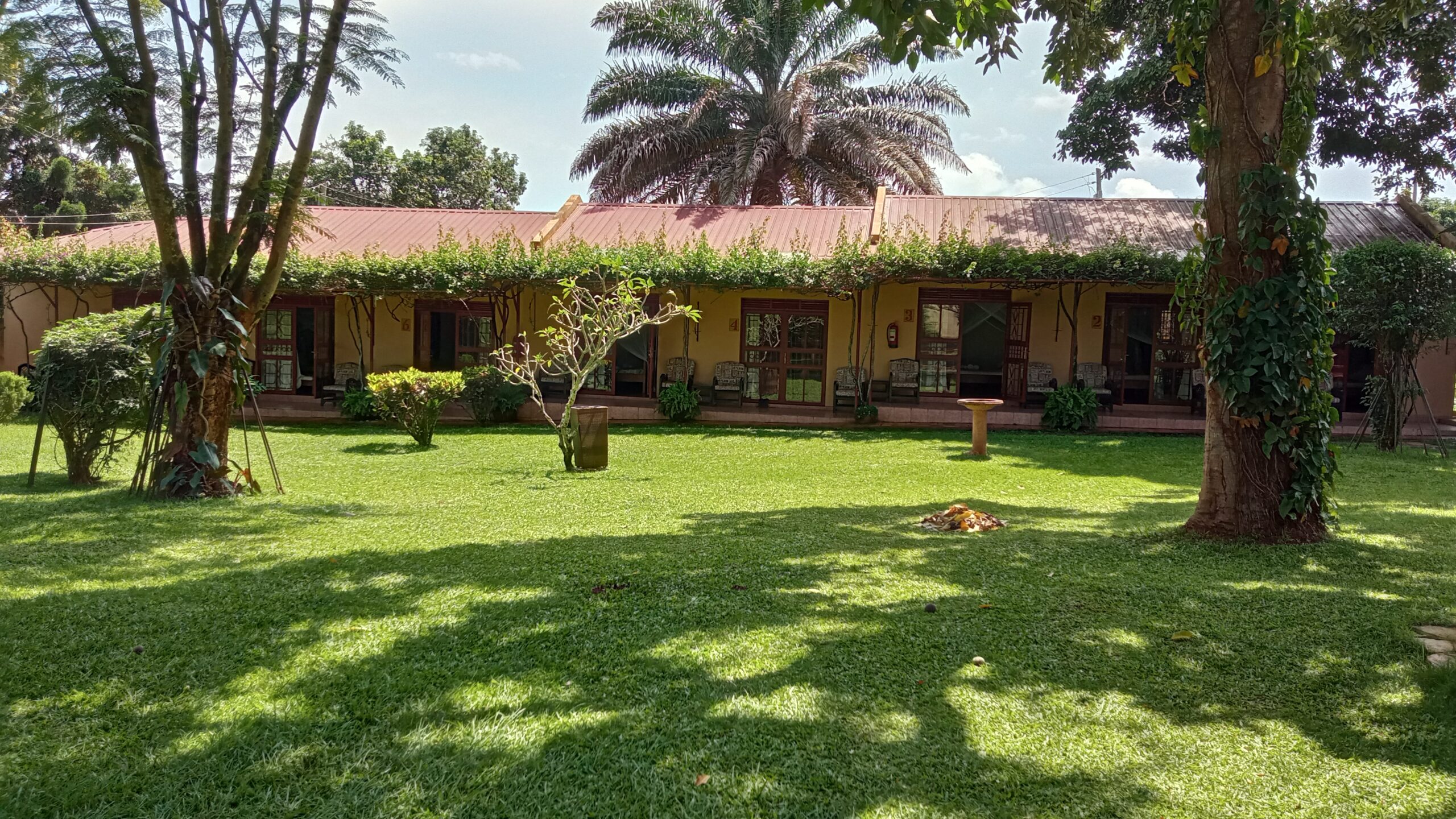 Gardens Photo Airport Guesthouse - Hotels | Entebbe, Uganda Central Region