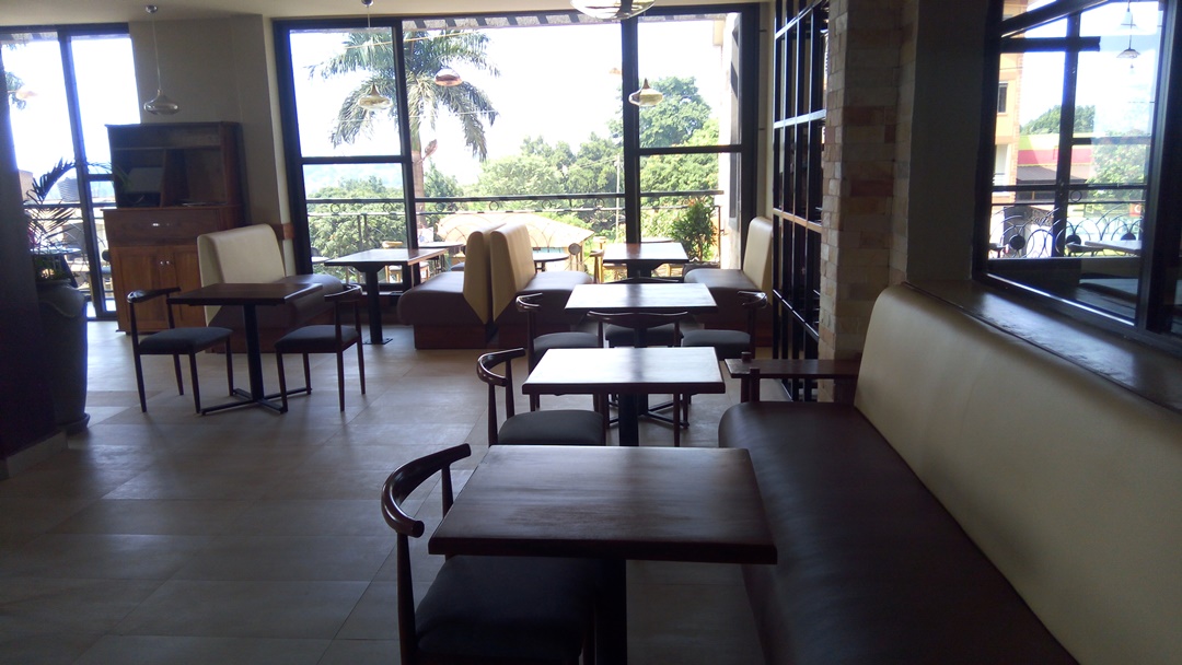 Restaurant Photo Tenda Suites and Restaurant Entebbe - Hotels | Entebbe, Uganda Central Region