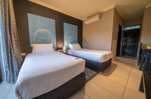 Twin Bedroom Photo Dolphin Suites Kampala - Hotels | Kampala Uganda Central Region