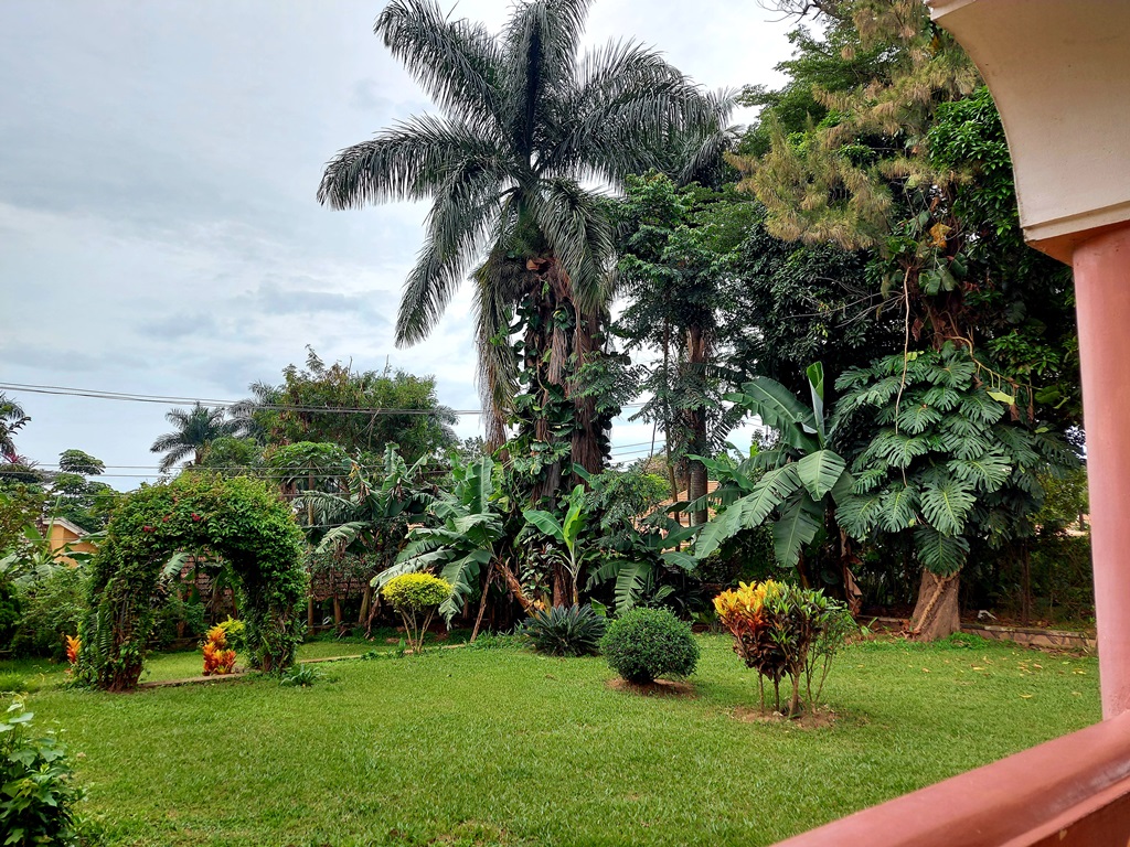 Gardens Photo Colonial Residence Entebbe - Hotels | Entebbe, Uganda Central Region