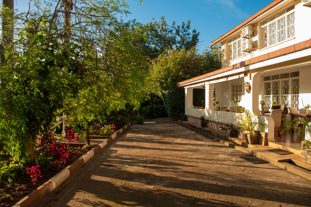 Property Exterior Photo Karibu Guest House Entebbe - Guest Houses | Entebbe, Uganda Central Region