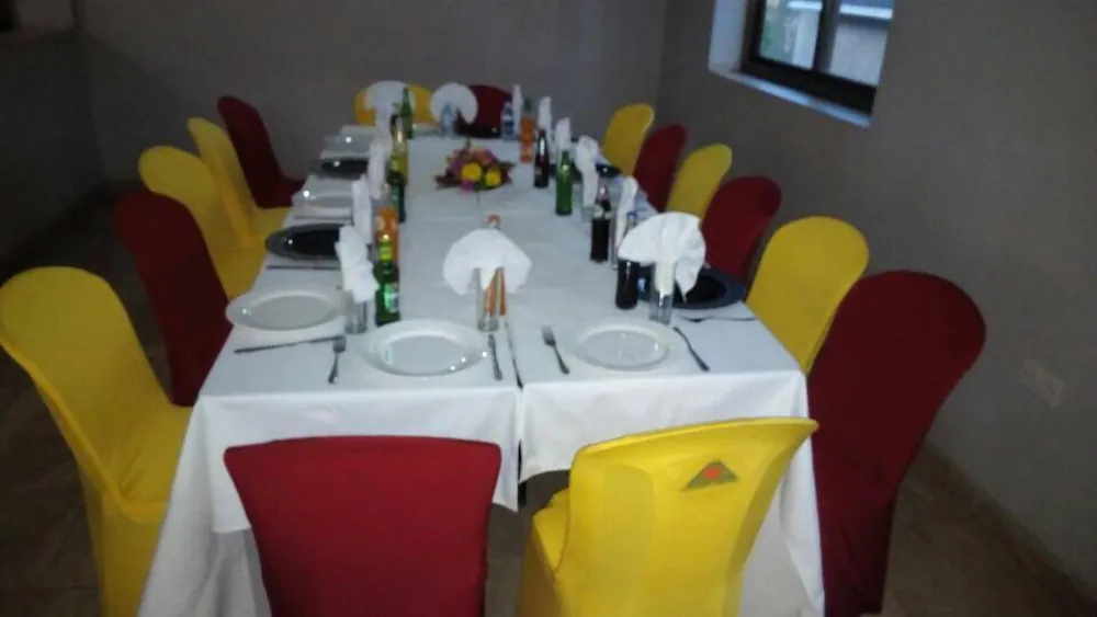 Dining Photo Unik Hotel Limited Kampala - Hotels | Kampala Uganda Central Region