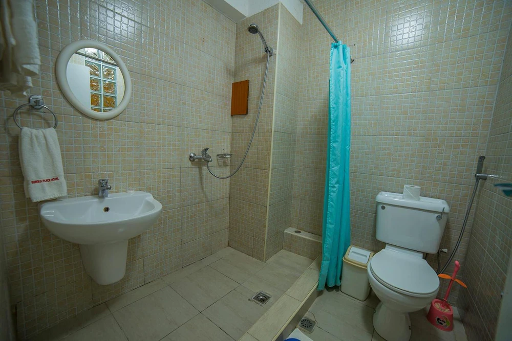Bathroom photo Eureka Place Hotel Ntinda - Hotels | Ntinda Kampala, Uganda Central Region