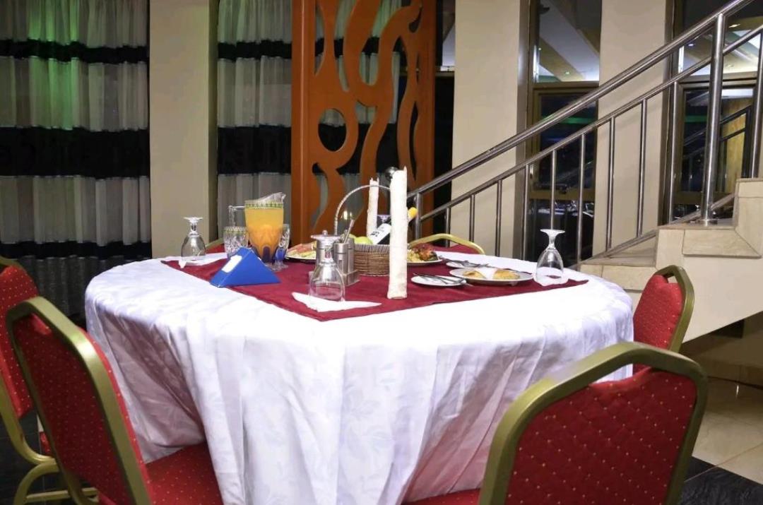 Table setup Photo Jokas Hotel Kampala - Hotels | Kampala Uganda Central Region