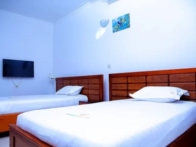 Deluxe Twin Bedroom Photo Greenyard Beach Hotel Entebbe - Hotels | Entebbe, Uganda Central Region