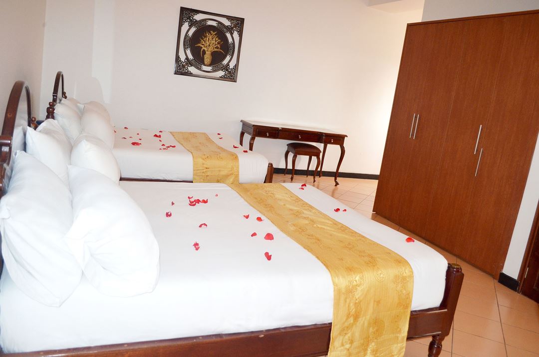 Twin Bedroom Photo Hotel Triangle Kampala - Hotels | Kampala Uganda Central Region