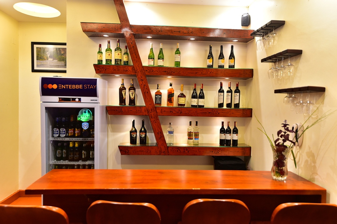 Bar Photo Entebbe Stay - Hotels | Entebbe, Uganda Central Region