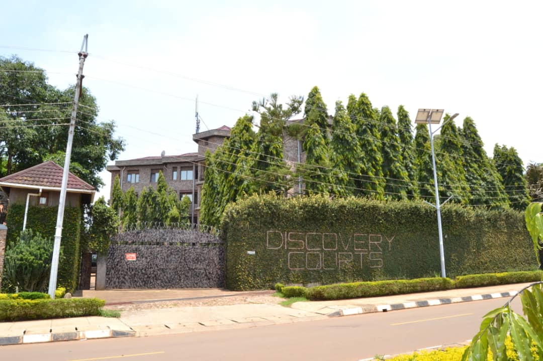 Property Exterior Entrance Photo Discovery courts Hotel - Hotels | Entebbe, Uganda Central Region