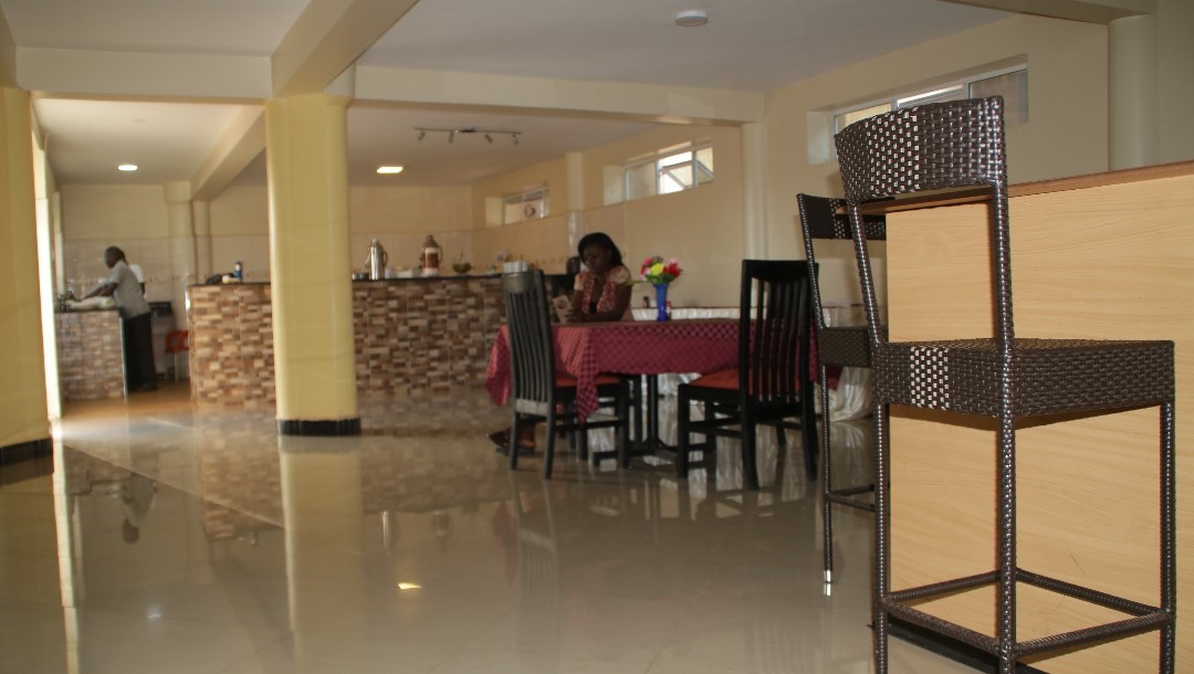 Restaurant Photo Acactus Hotel Kampala - Hotels | Kampala, Uganda Central Region