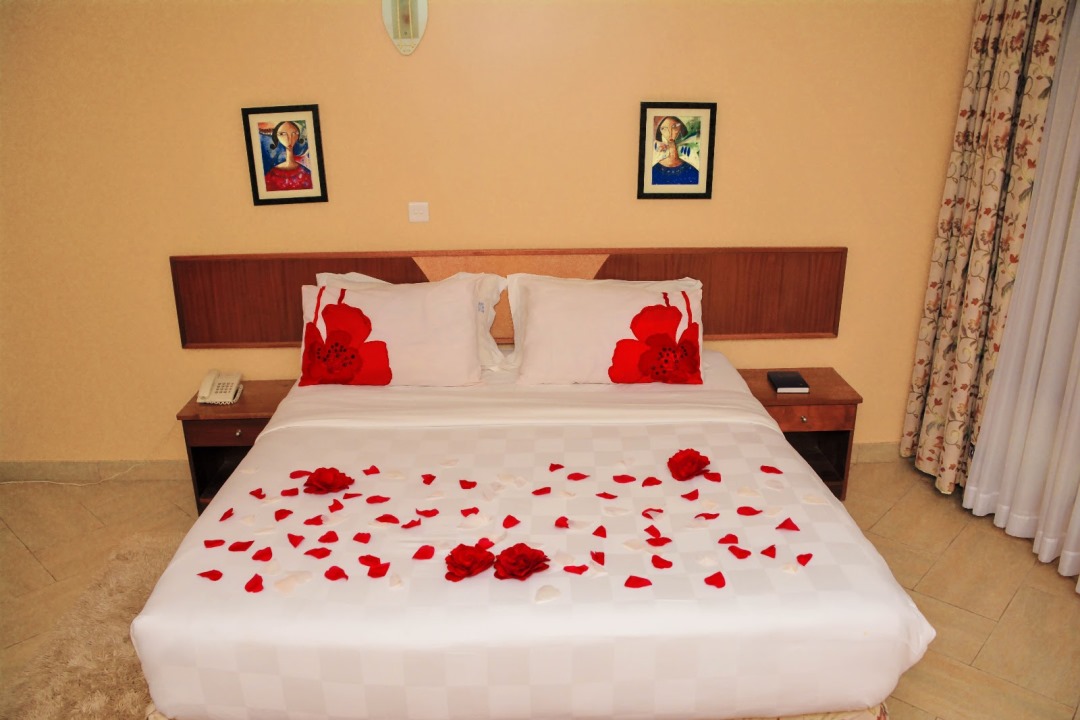 Standard Honeymoon Bedroom photo Esella Country Hotel Kampala - Hotels | Kampala, Uganda Central Region