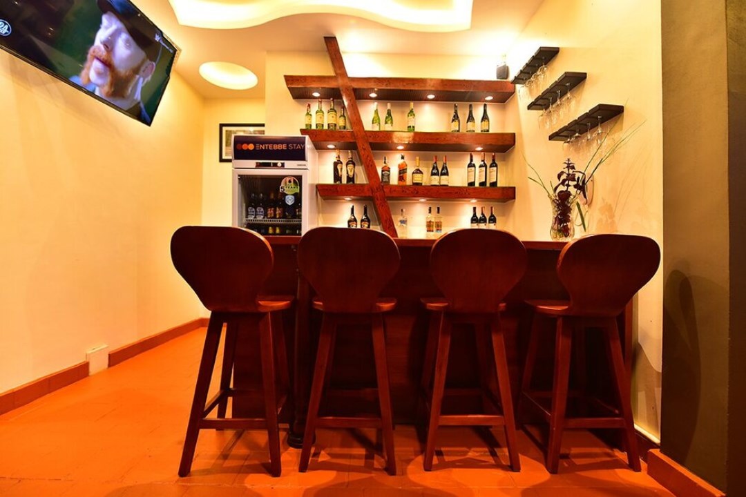 Bar with sitting area Photo Entebbe Stay - Hotels | Entebbe, Uganda Central Region