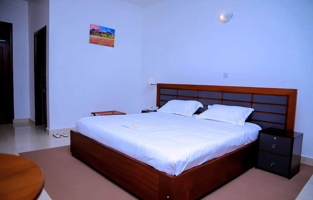 Deluxe Double Bedroom Photo Greenyard Beach Hotel Entebbe - Hotels | Entebbe, Uganda Central Region