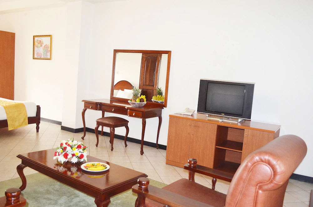 Living area Photo Hotel Triangle Kampala - Hotels | Kampala Uganda Central Region