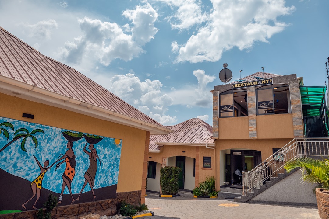 Cottages Exterior photo Imara Hotel, Kyengera Mugongo - Hotels | Kampala, Uganda Central Region