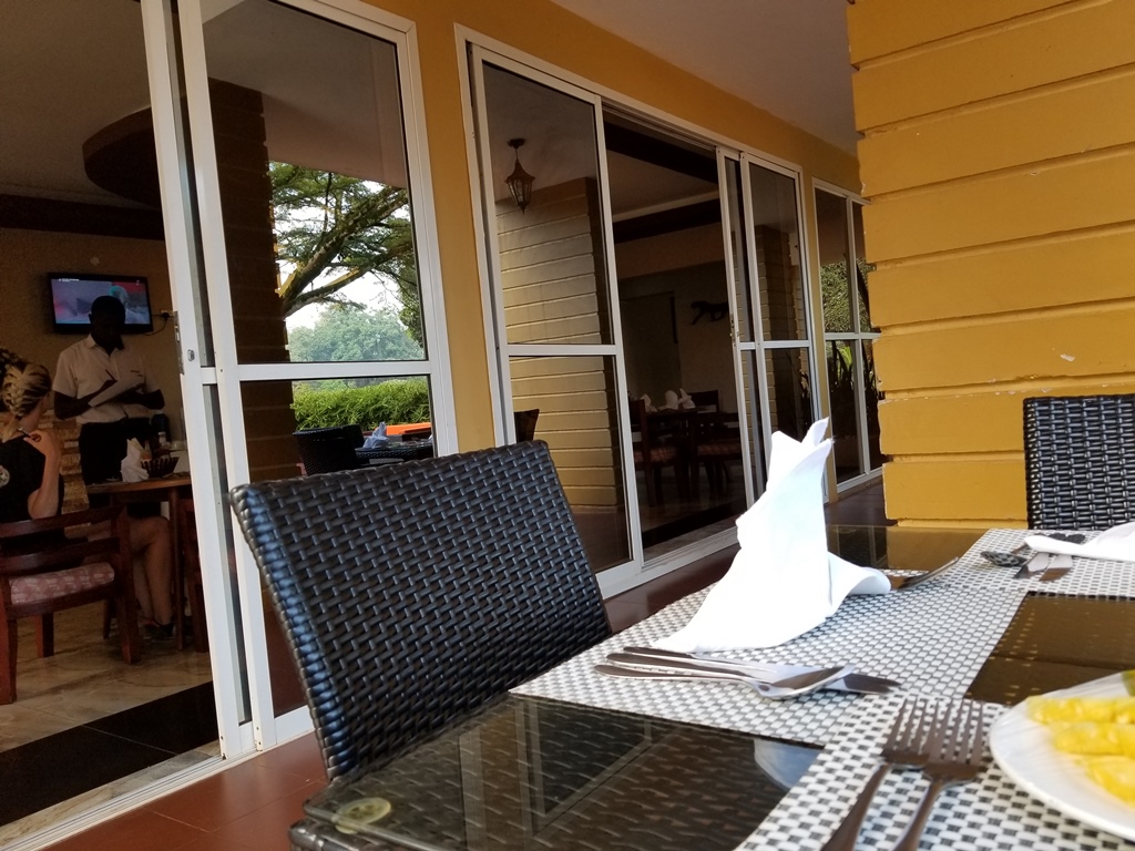 Restaurant Photo The Mansion Hotel Jinja Uganda Eastern Region 1