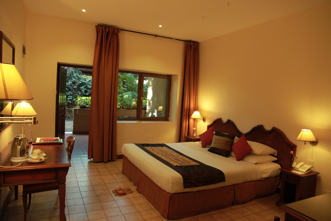 Deluxe Single bedroom Photo Speke Hotel - Hotels | Kampala, Uganda Central Region