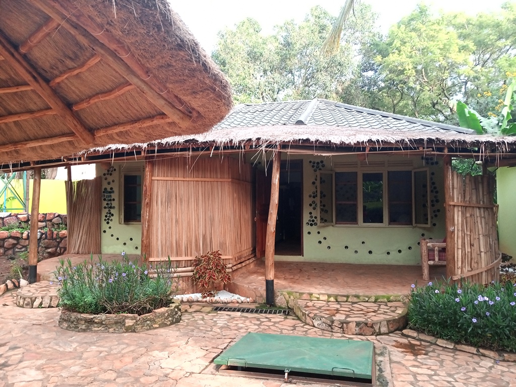 Room Exterior Photo Afro Smile Hotel & Guest House Jinja - Hotels | Jinja, Uganda Eastern Region