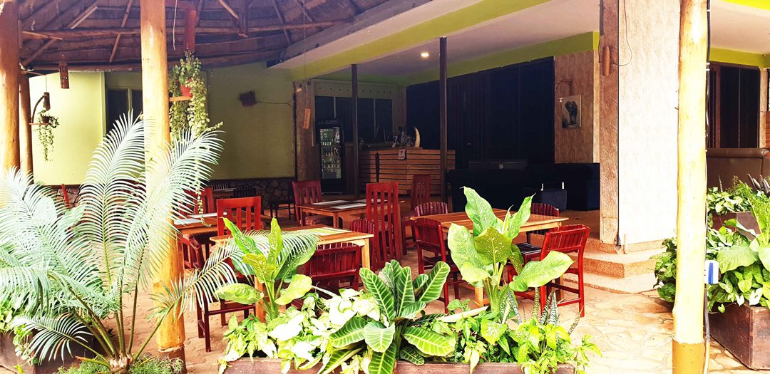 Restaurant Photo Afro Smile Hotel & Guest House Jinja - Hotels | Jinja, Uganda Eastern Region 1