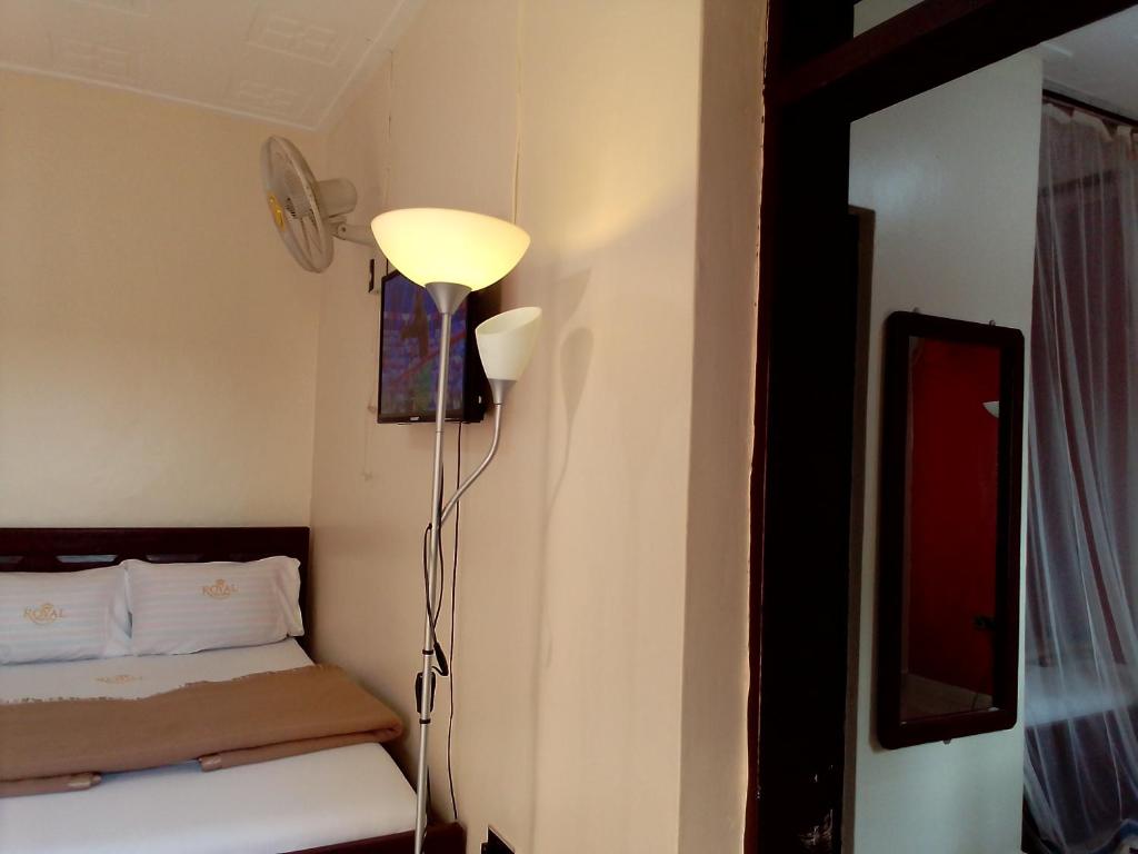 Deluxe Single Bedroom Photo Royal Park Hotel - Hotels | Jinja, Uganda Eastern Region