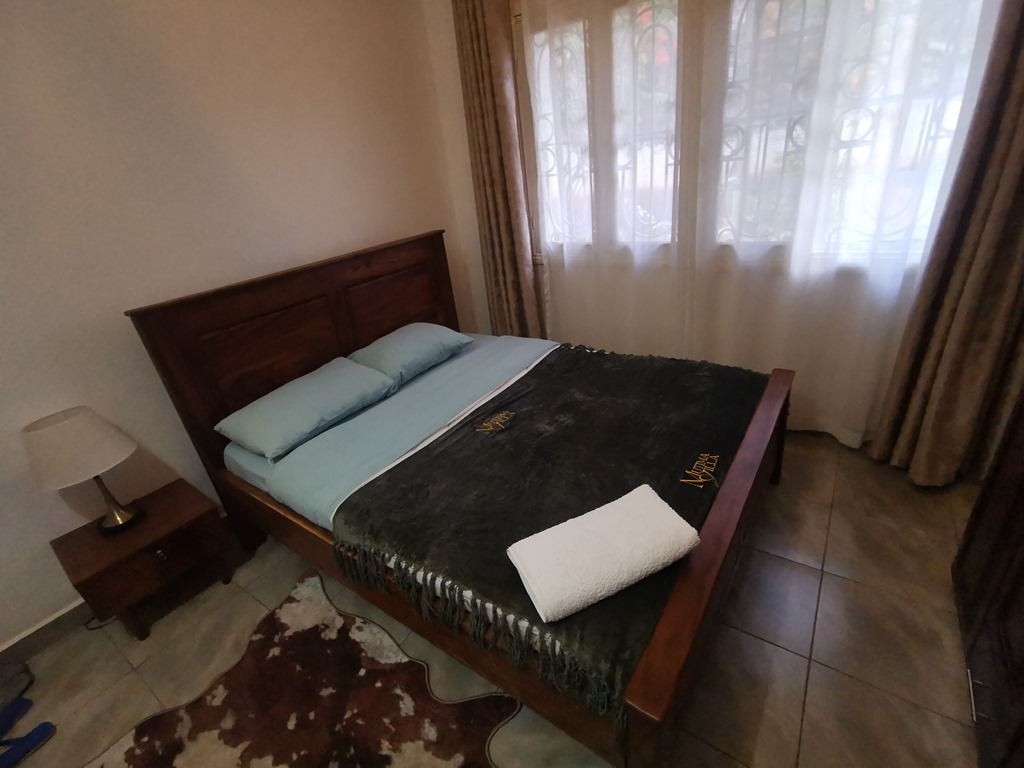 Single Bedroom Photo Mutima Villa Hotel - Hotels | Jinja, Uganda Eastern Region