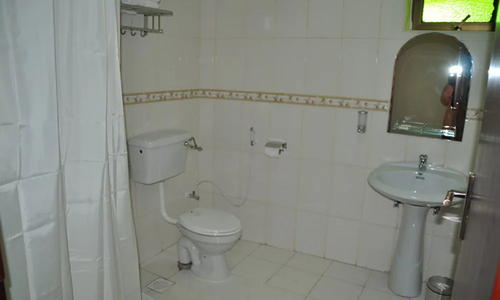 Bathroom Photo Signature Hotel Apartments Jinja - Hotels | Jinja, Uganda Eastern Region